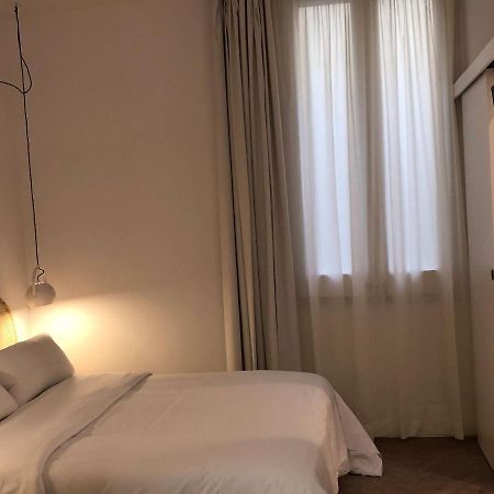 The Mo House Hotel Barcelona Bagian luar foto