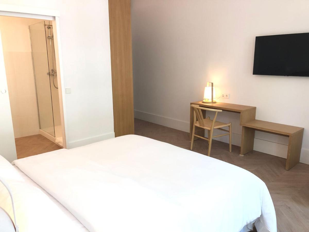 The Mo House Hotel Barcelona Bagian luar foto