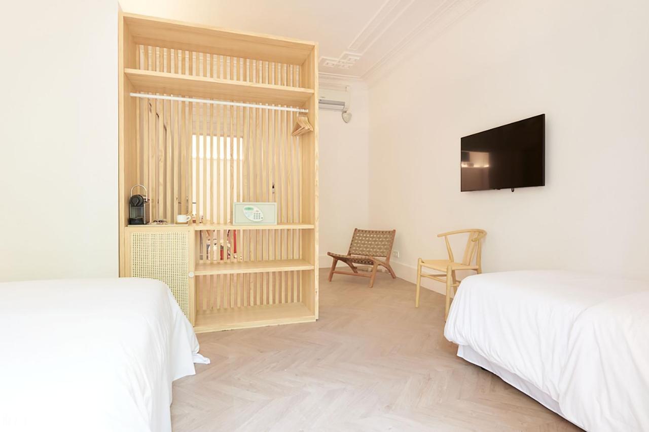 The Mo House Hotel Barcelona Bagian luar foto